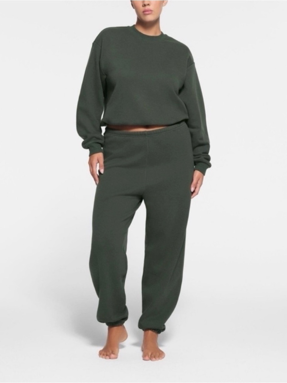 Skims Cotton Blend Fleece Crewneck Sweatshirt and Joggers Set in Spruce Size M